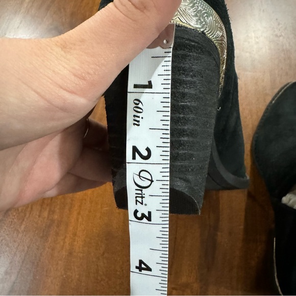 Jeffrey Campbell Cromwell Western Cutout Ankle Booties Black Leather Sz 7.5 Boho - Picture 8 of 8